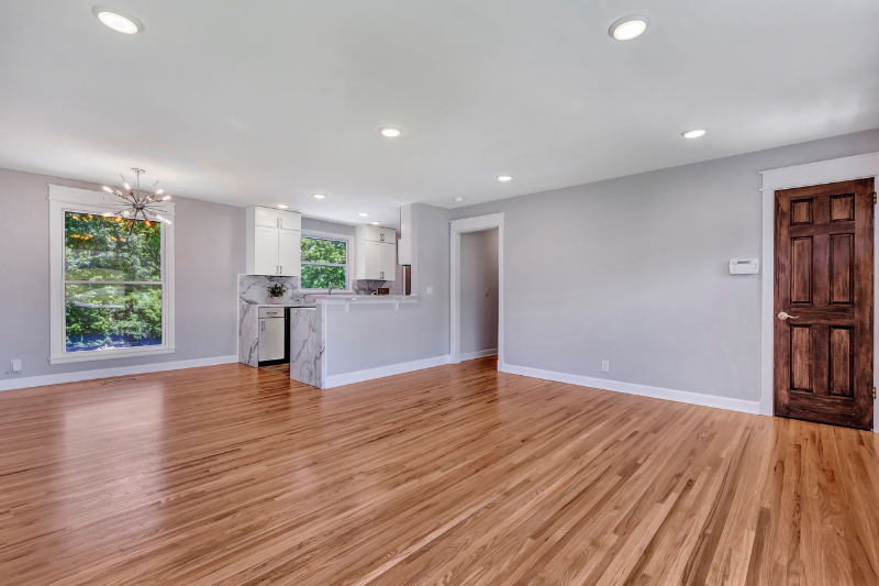 1019 N Graycroft Ave - Photo 3 of 16