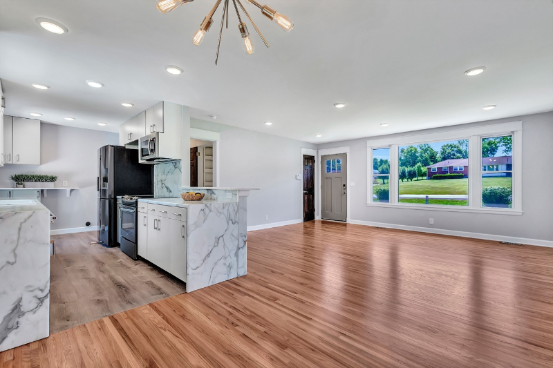 1019 N Graycroft Ave - Photo 6 of 16