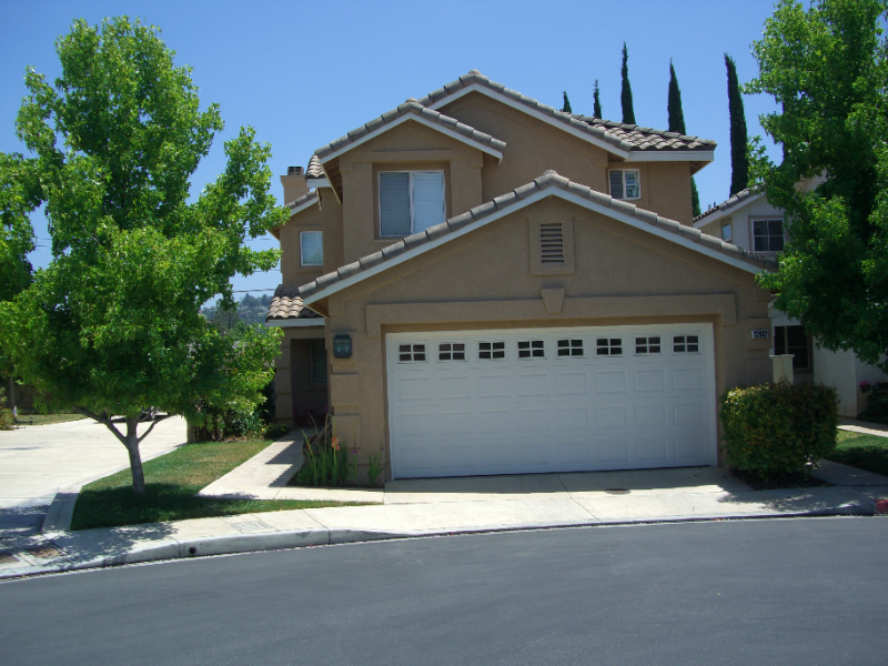 13902 Berrington Ct - Photo 3 of 13