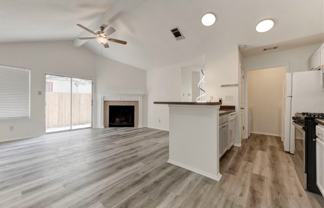 16221 Edgemere Dr - Photo 1 of 1