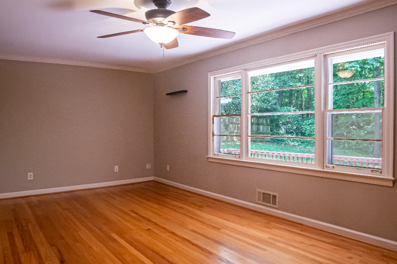 1739 Remington Rd - Photo 6 of 21