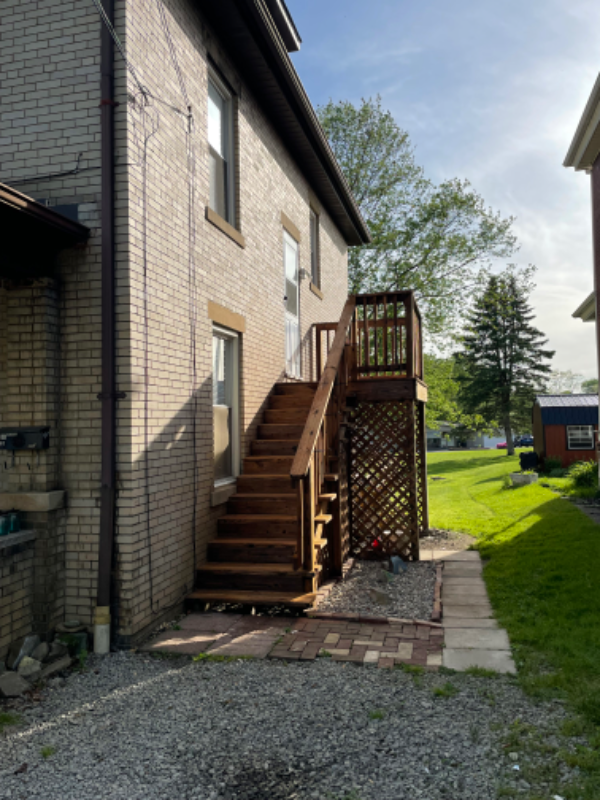 513 Homestead Ave #B - Photo 2 of 10