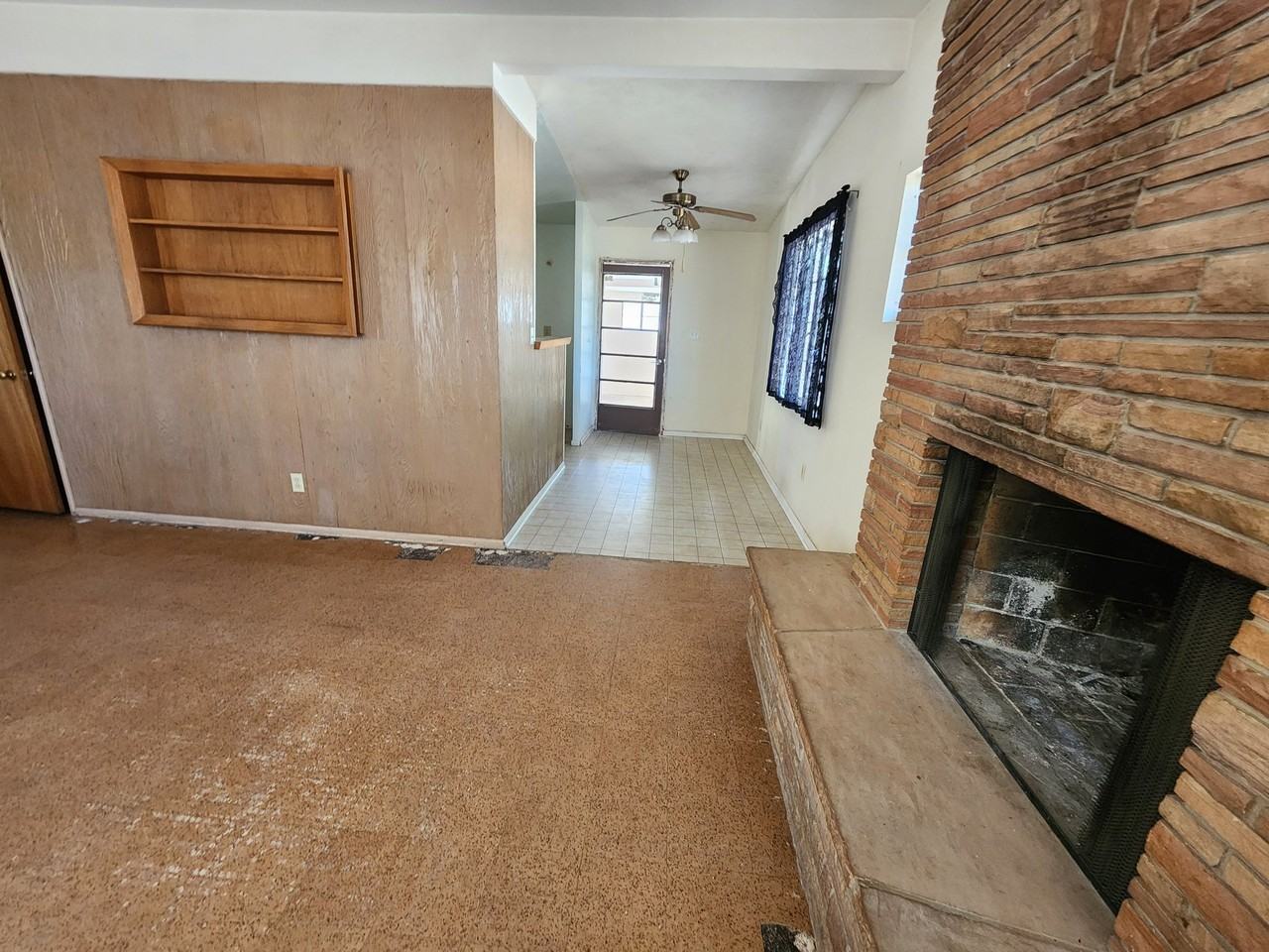 525 S Rosemont Ave - Photo 6 of 13