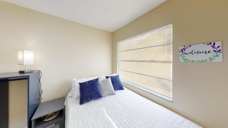 3001 E 27th Ave - Photo 2 of 9