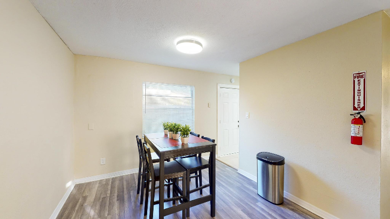 3001 E 27th Ave - Photo 6 of 9