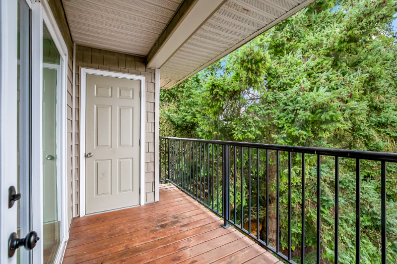 12040 Bridgeport Way Sw #302 - Photo 2 of 20