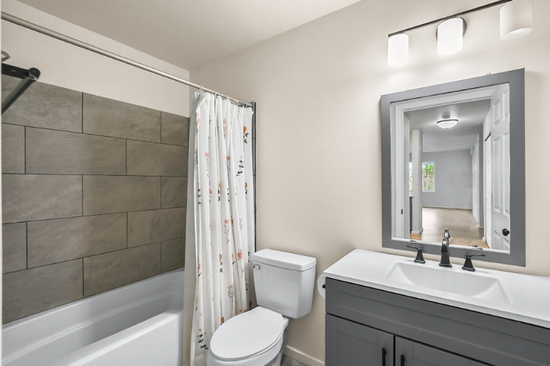 12040 Bridgeport Way Sw #302 - Photo 5 of 20