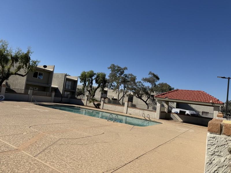 2826 E Marconi Ave - Photo 4 of 14