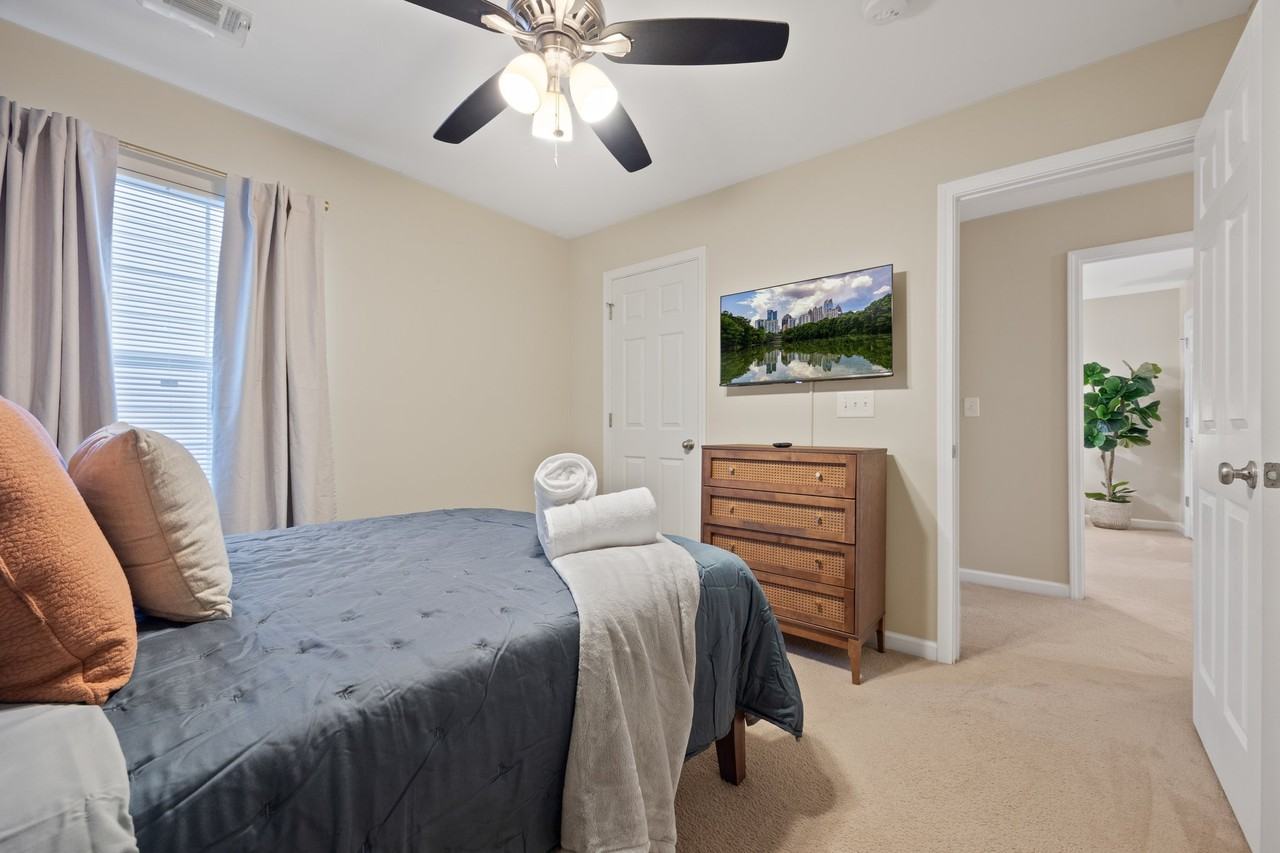 13581 Weycroft Cir - Photo 5 of 20