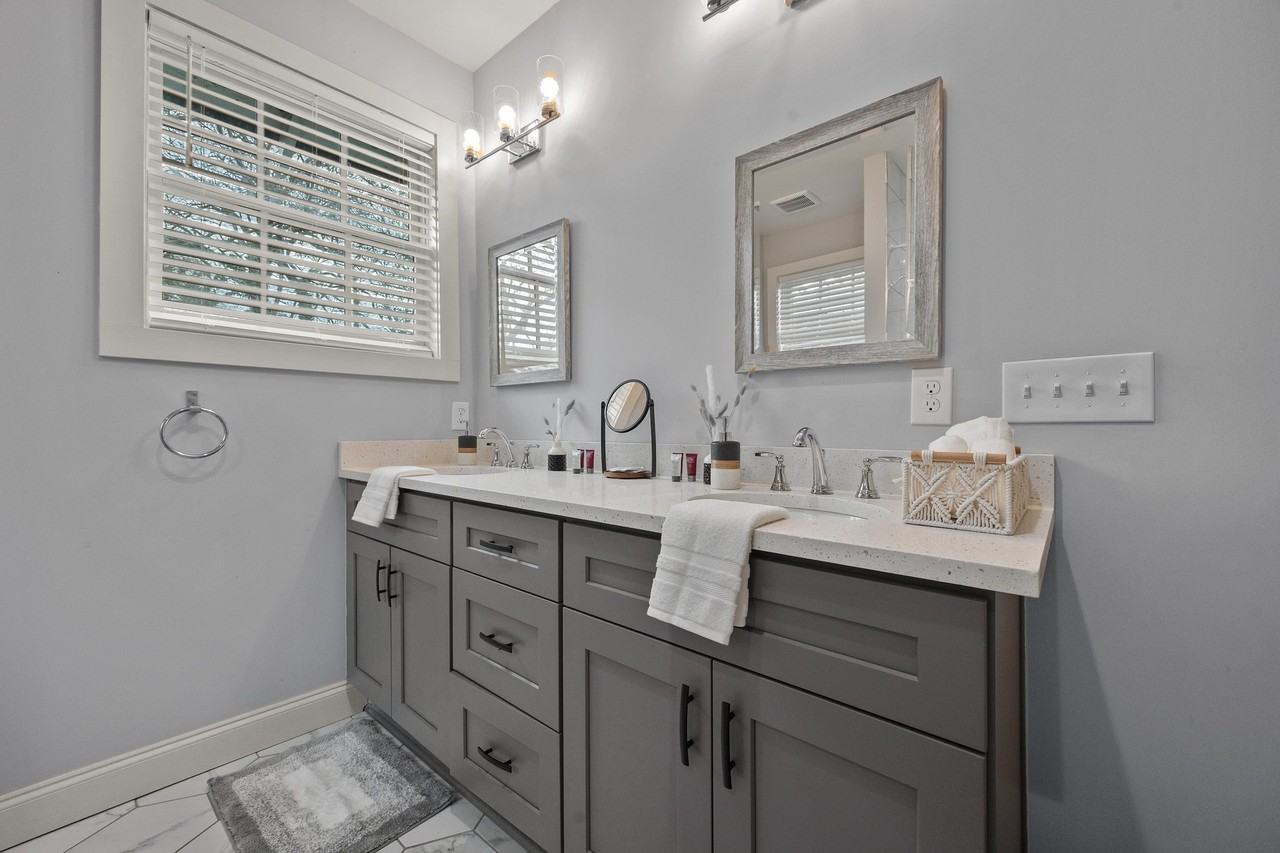 1515 Westwood Ave Sw - Photo 7 of 19