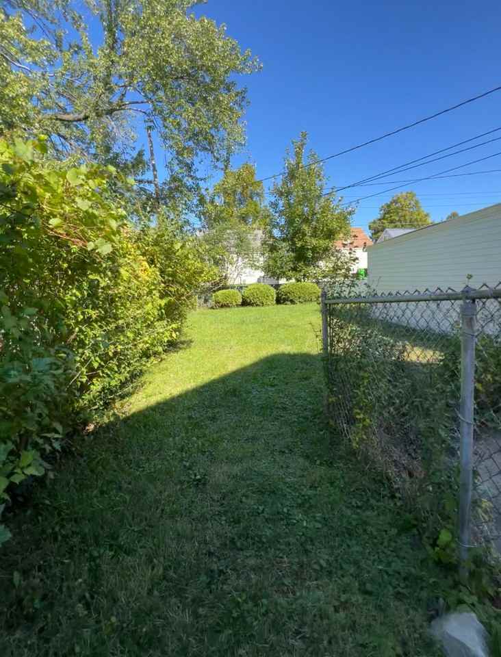12825 Mccracken Rd - Photo 2 of 8