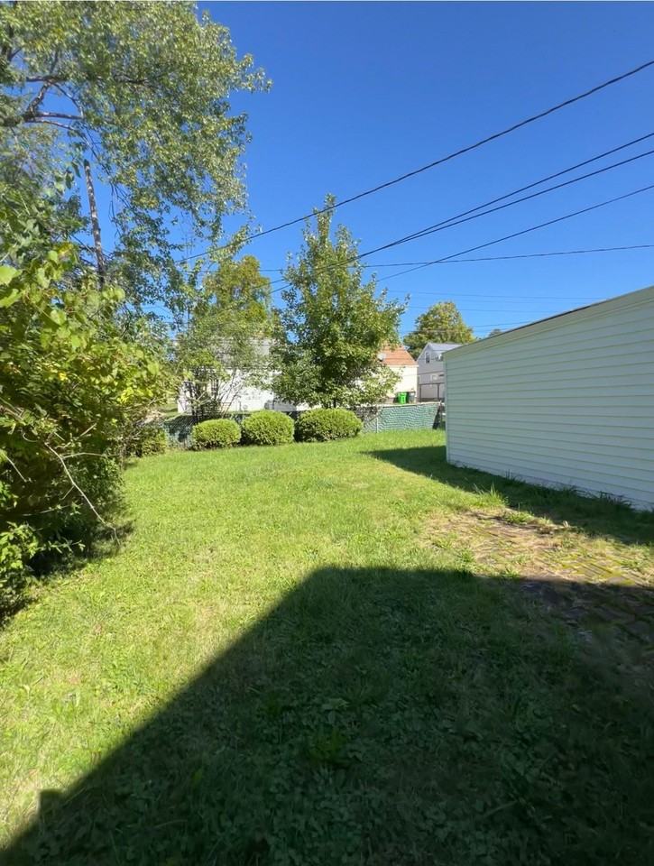 12825 Mccracken Rd - Photo 3 of 8