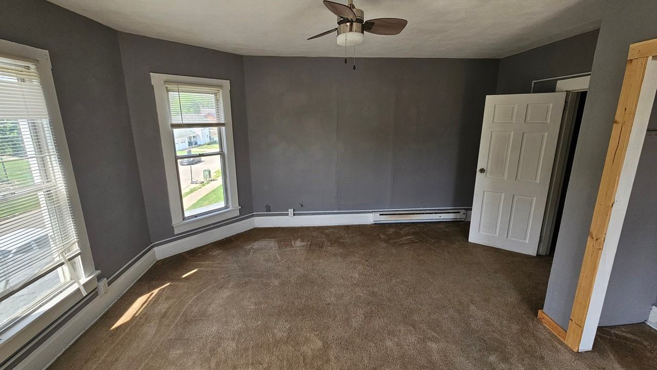 23 Madison St #A - Photo 4 of 8