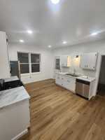 featured image of 27 Oak St