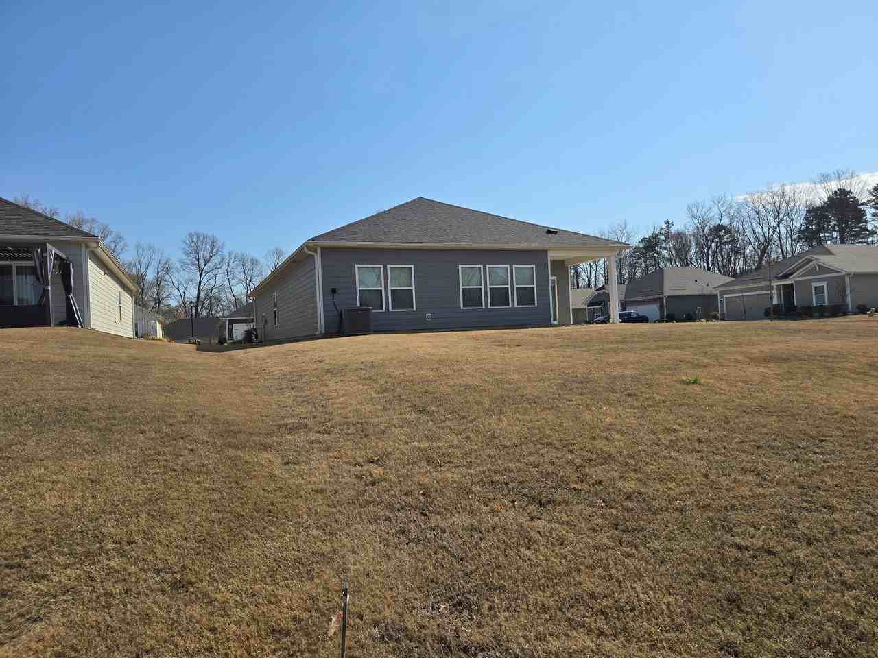 3301 Plum Dr - Photo 4 of 21