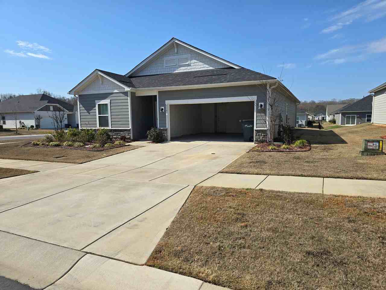 3301 Plum Dr - Photo 5 of 21