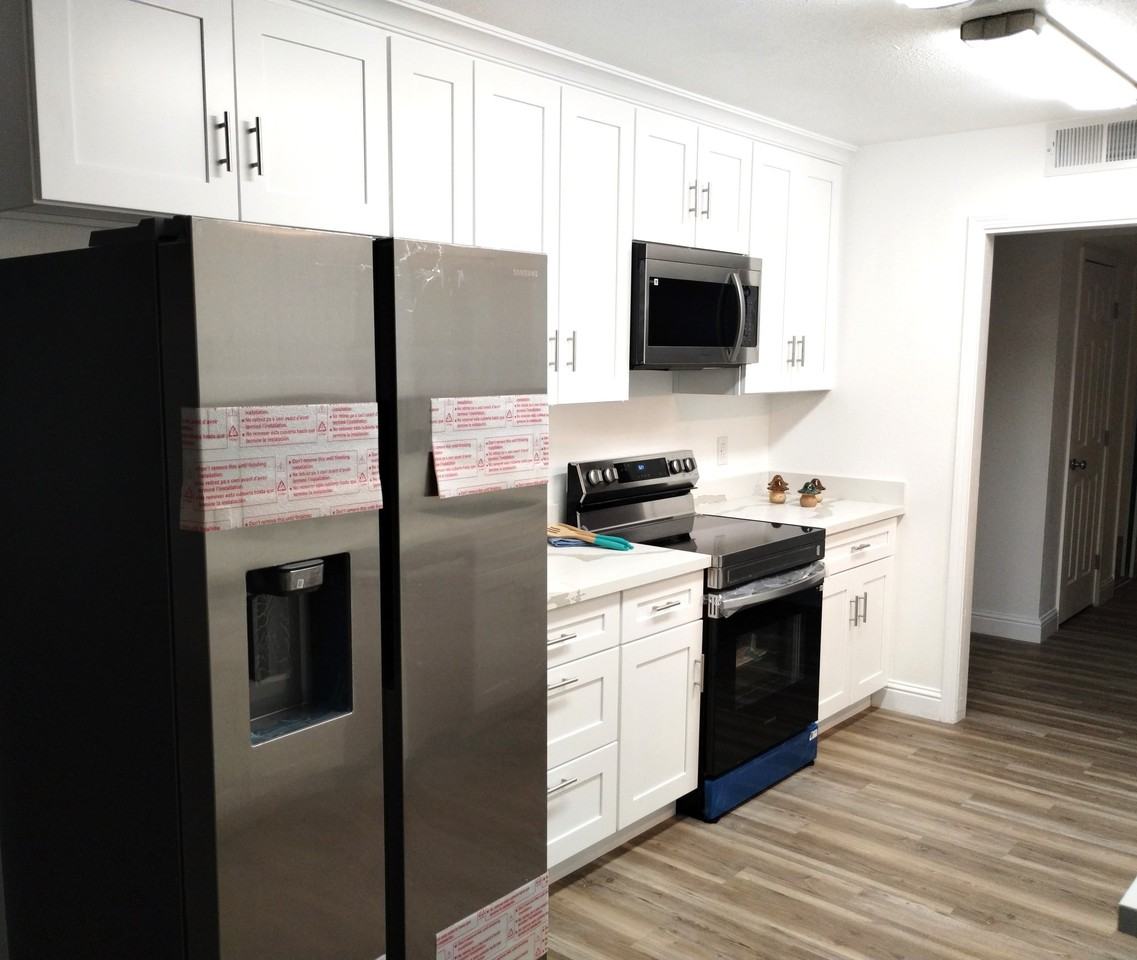 637 Grambling Ct - Photo 7 of 20