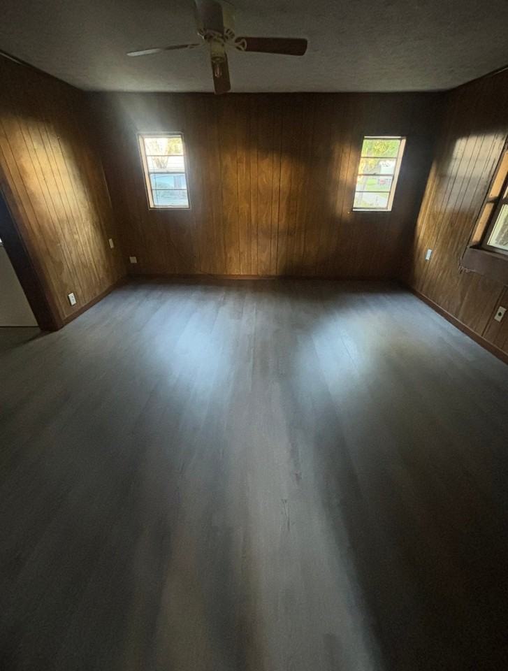 135 Rice St - Photo 3 of 6