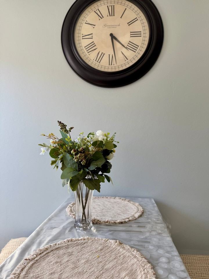 608 E 29th St #608 - Photo 5 of 12