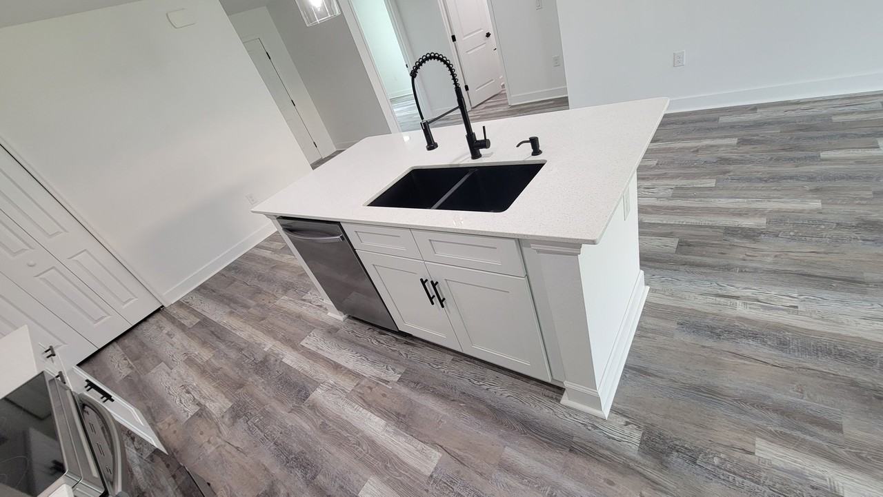 20422 Dial Ave - Photo 5 of 20