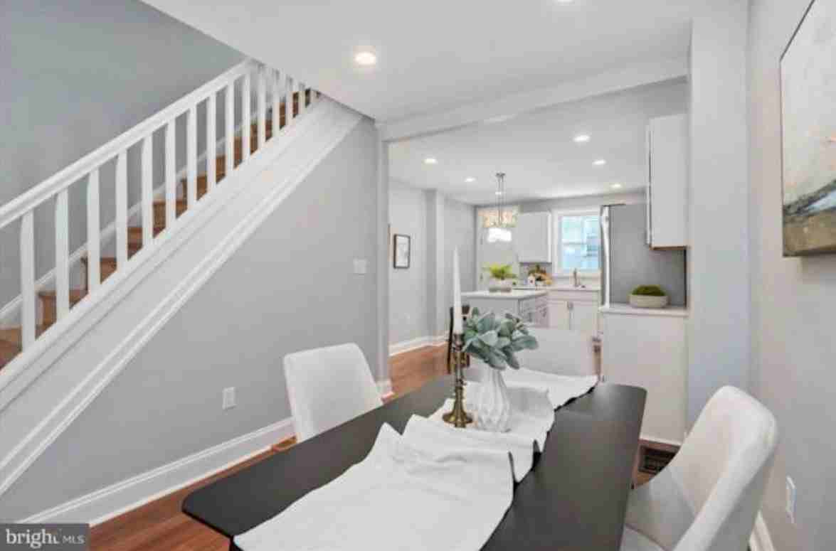 2815 Orleans St - Photo 4 of 13
