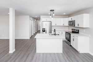 featured image of 1008 8th St