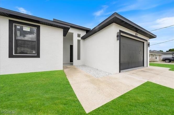 134 Harold Ave S - Photo 3 of 20