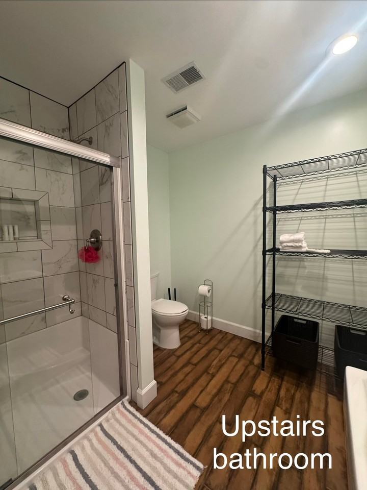 585 Kings Peak Dr - Photo 5 of 20