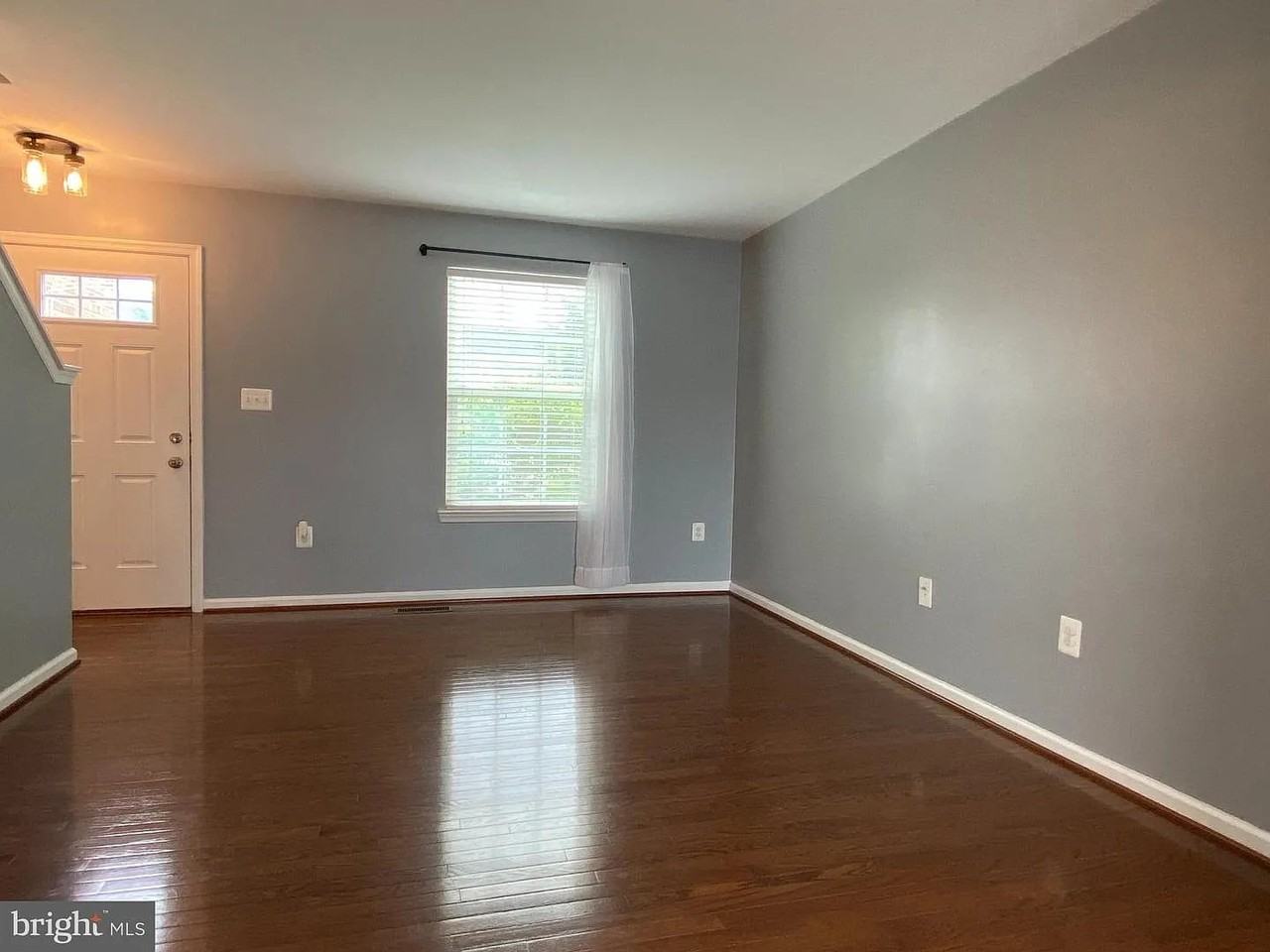 12203 Salt Cedar Ln - Photo 3 of 20