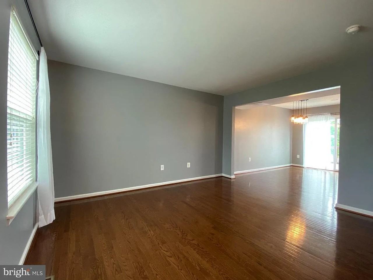 12203 Salt Cedar Ln - Photo 4 of 20