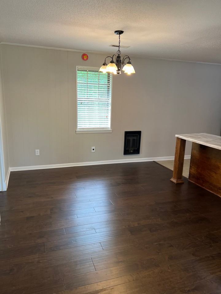 455 Ruby Johnson Dr - Photo 3 of 16