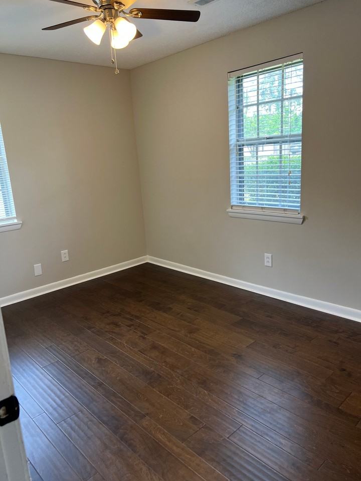 455 Ruby Johnson Dr - Photo 6 of 16