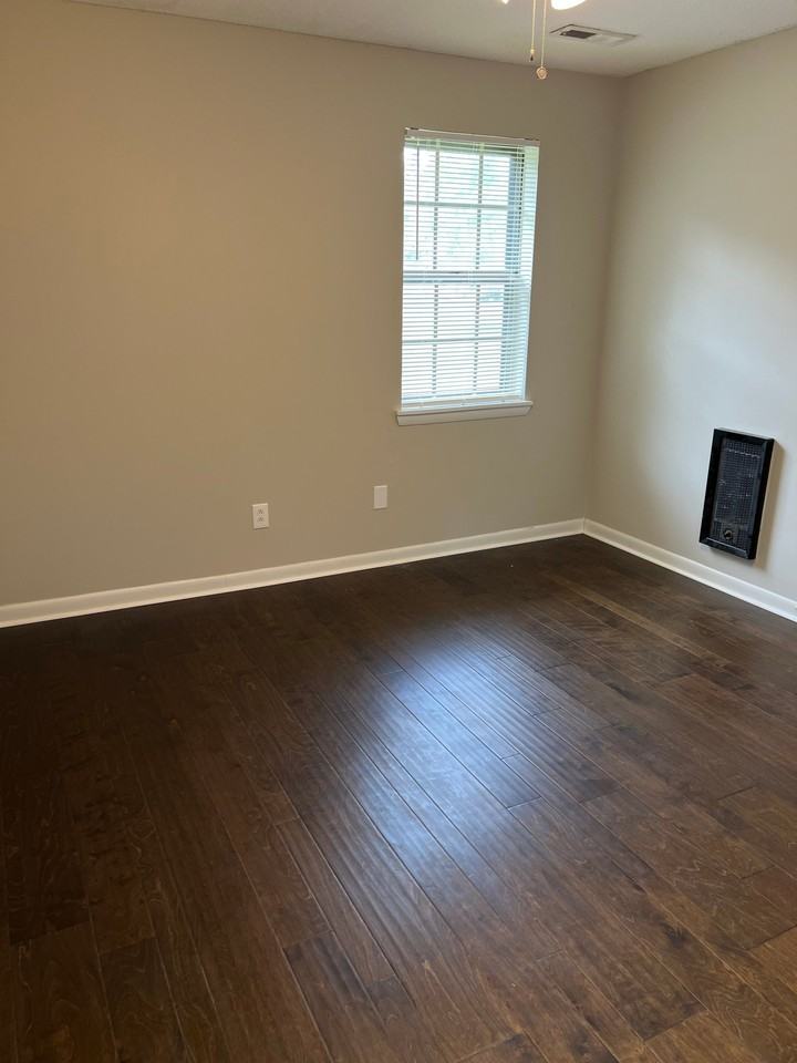 455 Ruby Johnson Dr - Photo 7 of 16