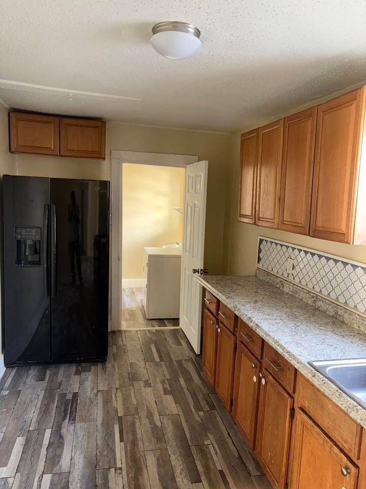 8626 Green St - Photo 7 of 10