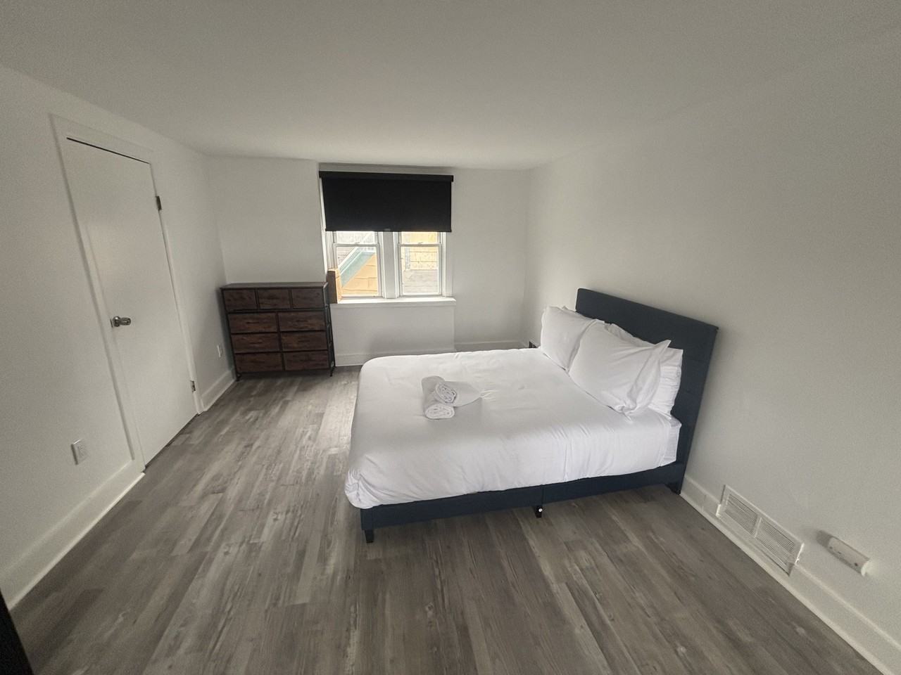 366 Seward St - Photo 2 of 20