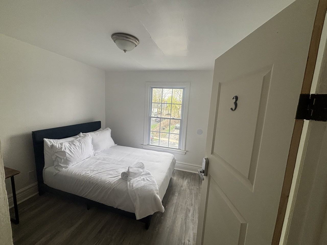 366 Seward St - Photo 6 of 20