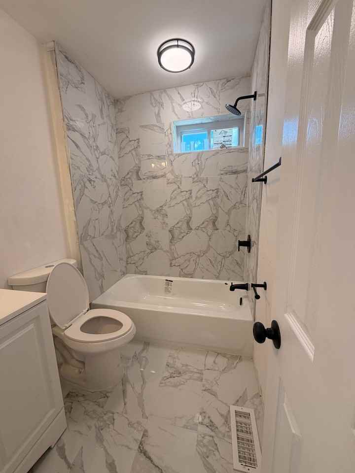 1711 2nd St Ne - Photo 3 of 15