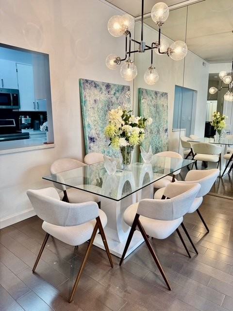 150 Lombard St - Photo 3 of 16