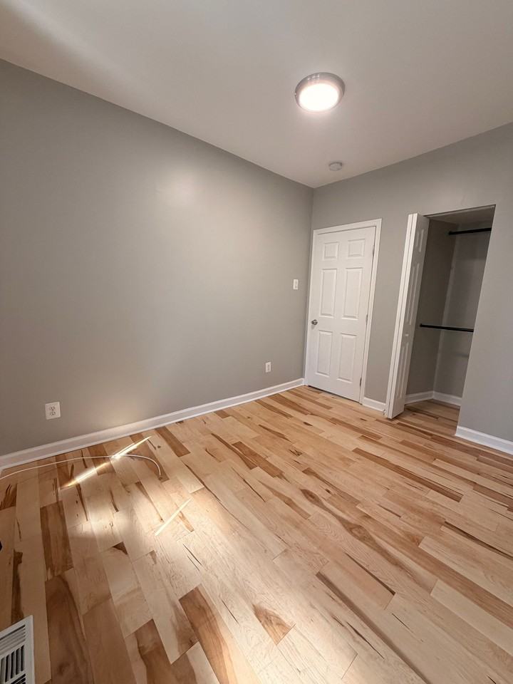 740 Hobart Pl Nw - Photo 7 of 8