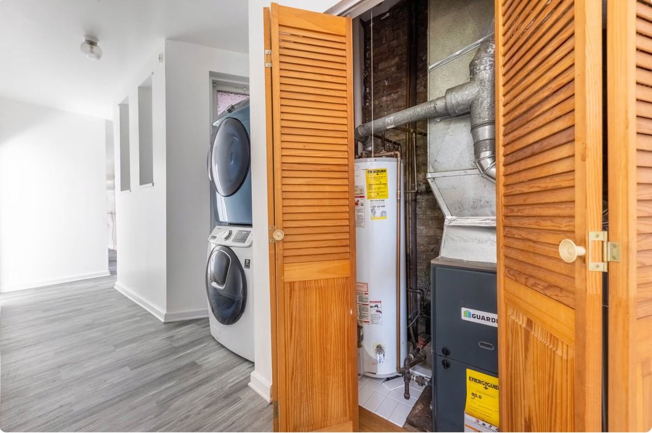 901 W 19th St #3 - Photo 6 of 17