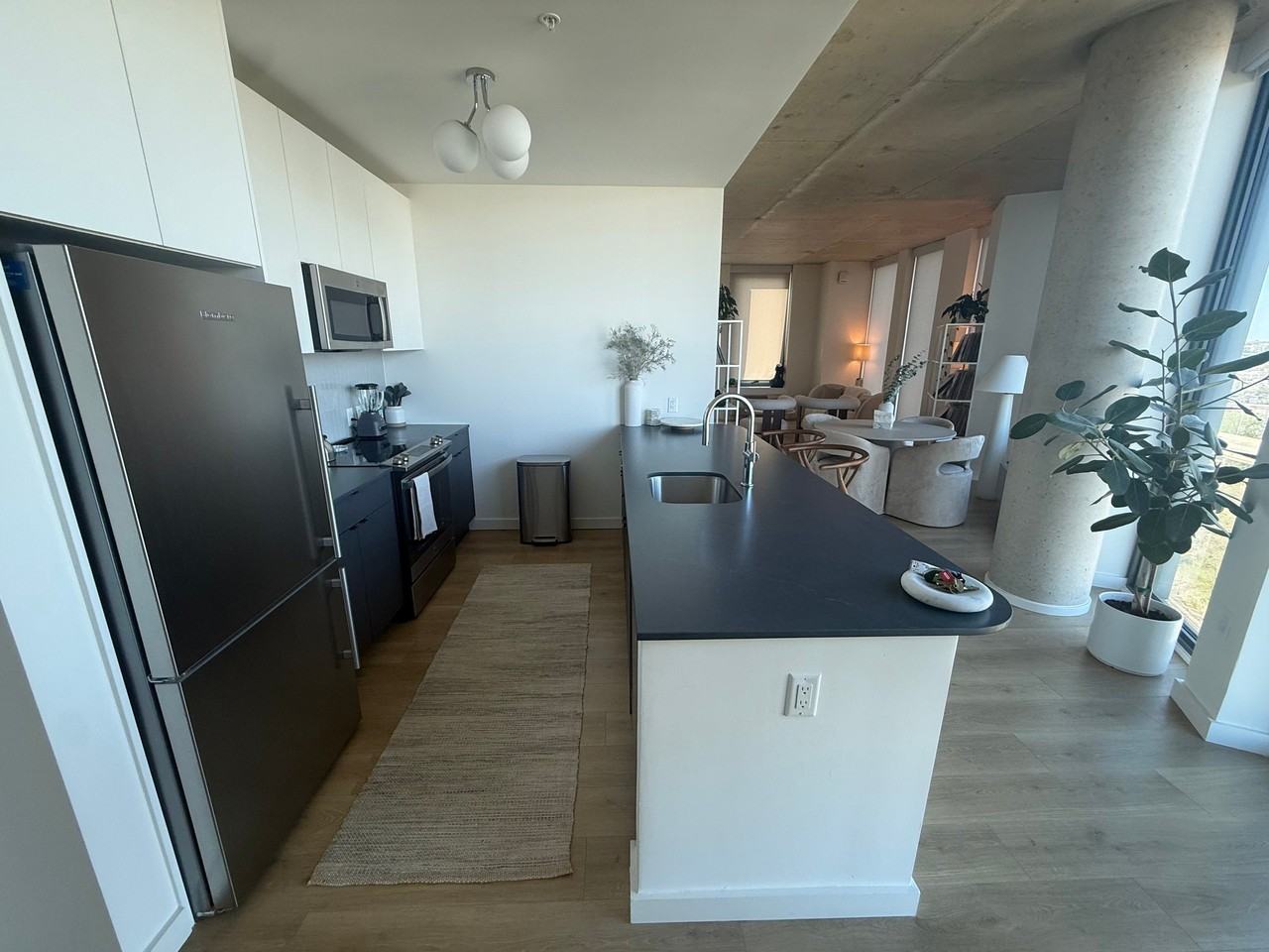 270 Johnston Ave #1403 - Photo 3 of 10