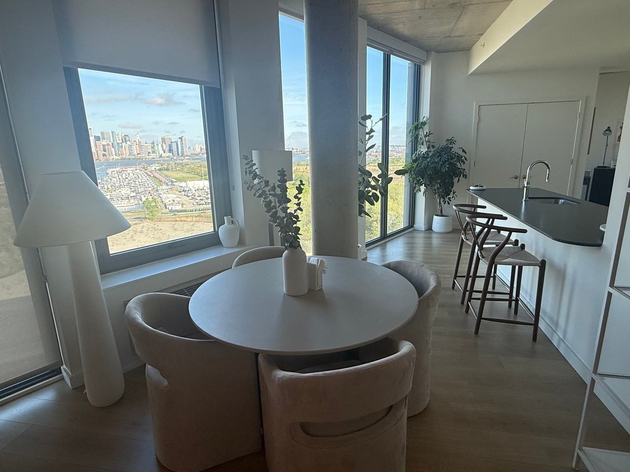 270 Johnston Ave #1403 - Photo 4 of 10