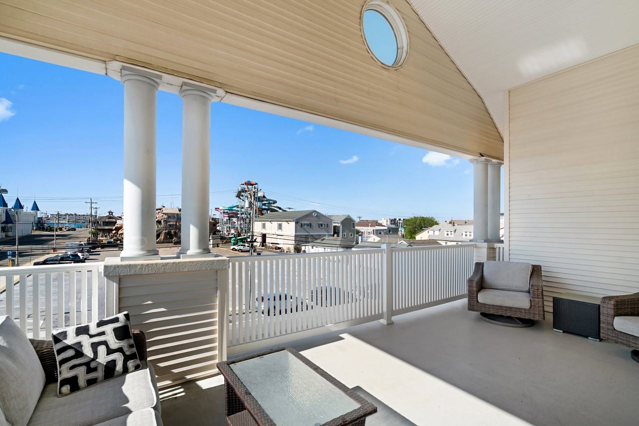 18 Sheridan Ave #3 - Photo 7 of 12