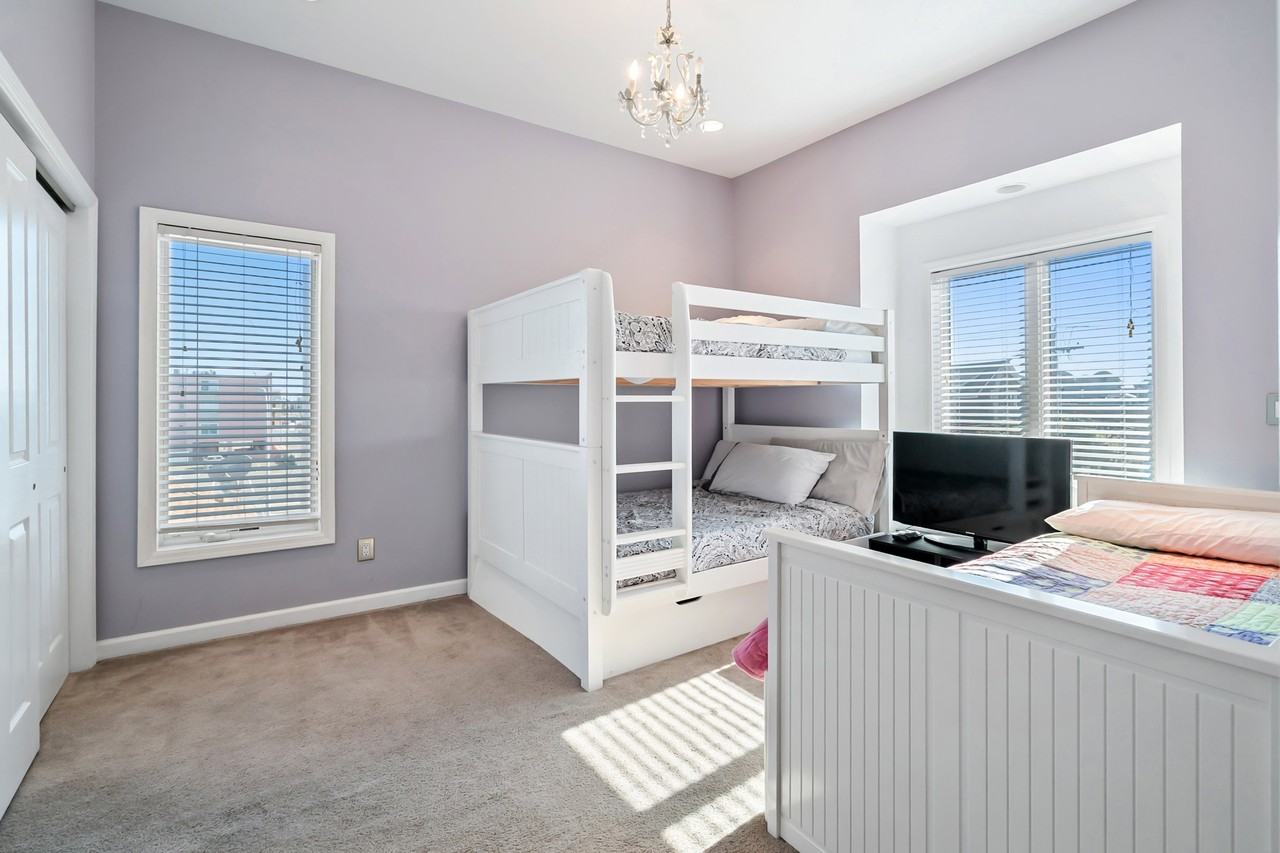 18 Sheridan Ave #3 - Photo 7 of 17