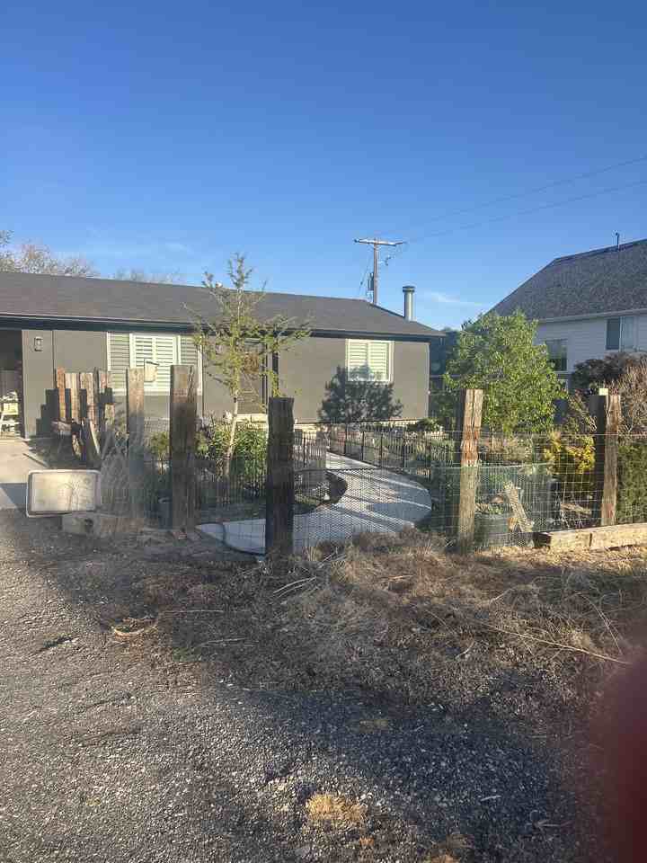 11892 S Redwood Rd #NA - Photo 7 of 7