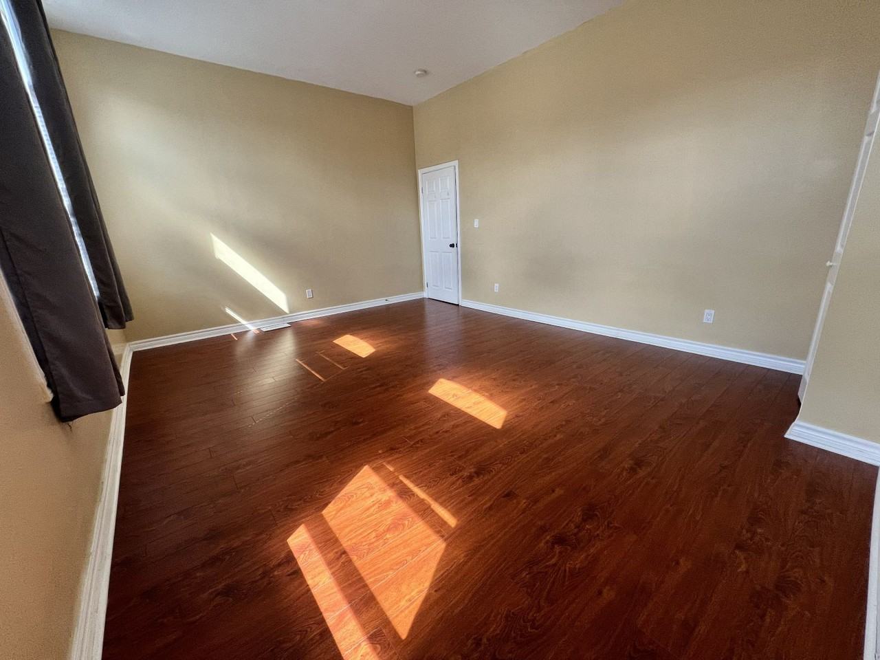 374 Dundas Street East #2 - Photo 6 of 15