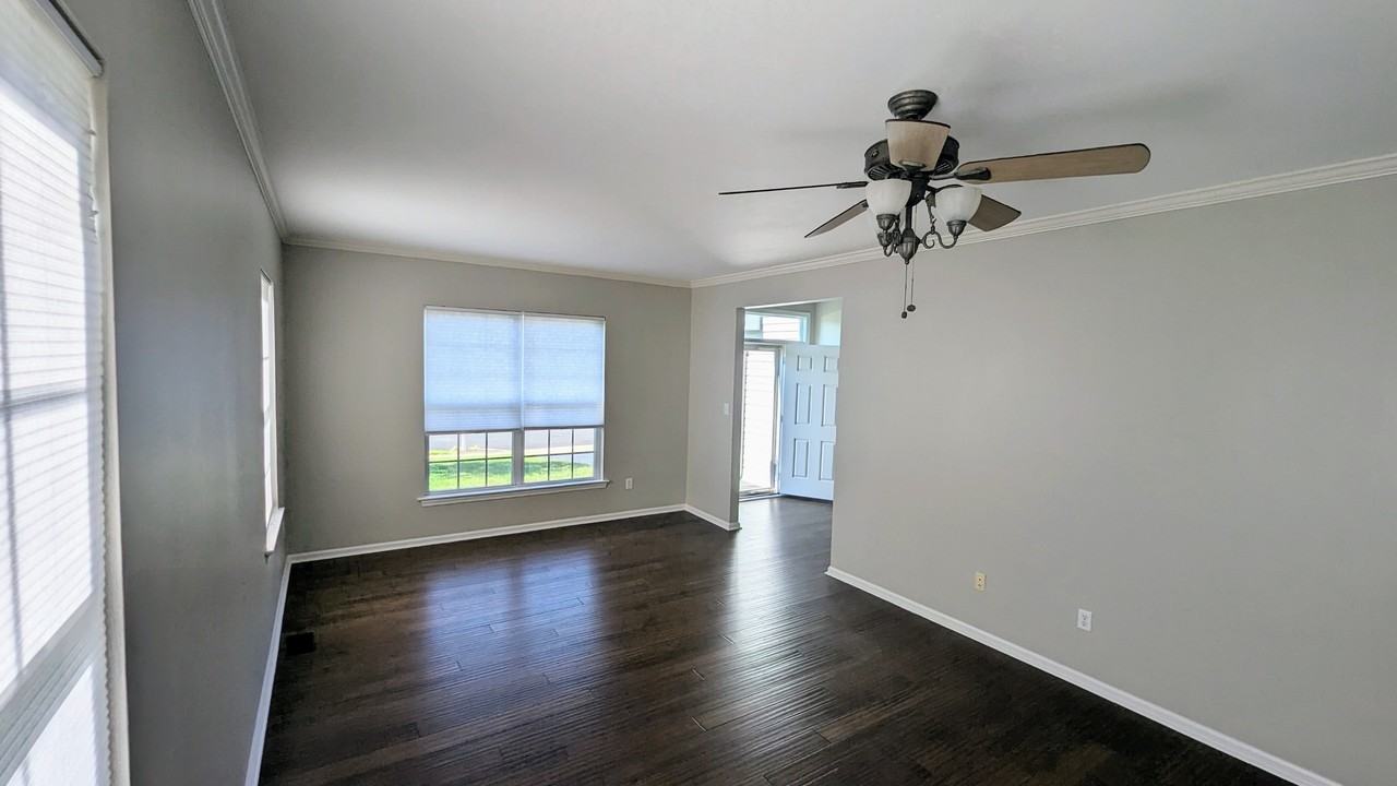 148 Lakeside Dr #NA - Photo 7 of 22