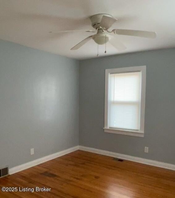 1594 Raydale Dr - Photo 7 of 11