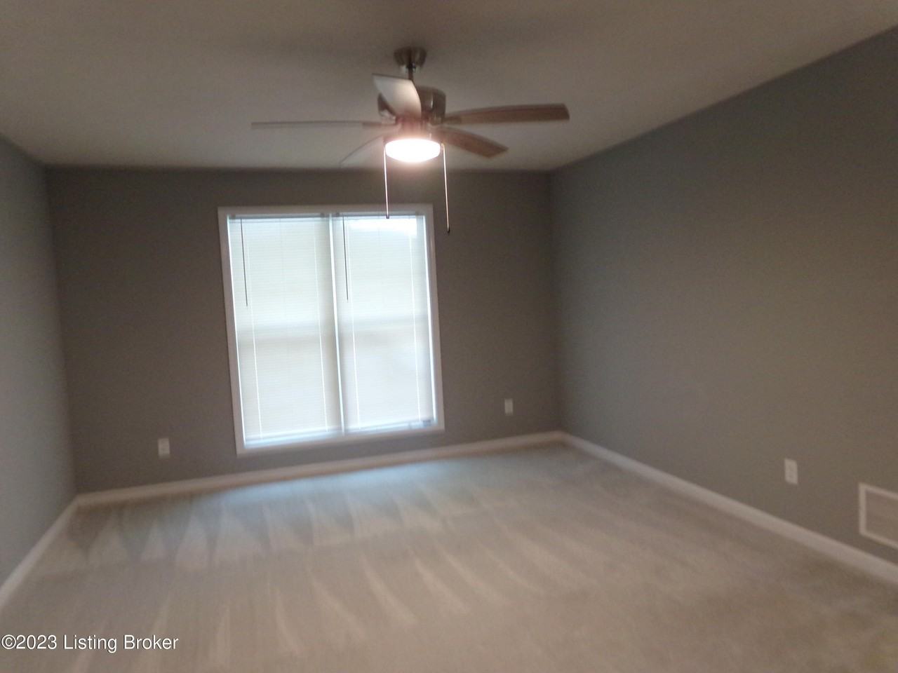 7635 Eagle Landing Way - Photo 6 of 8