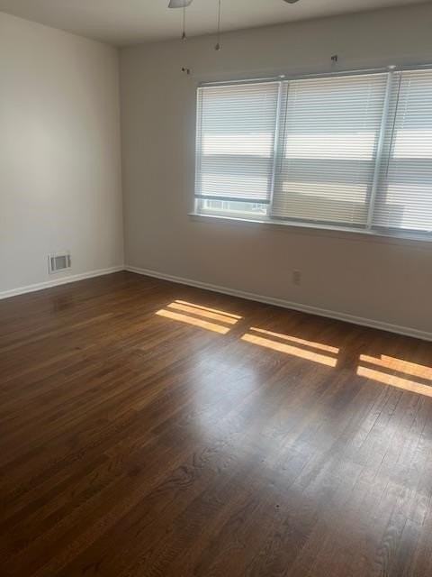 105 Evergreen St #2 - Photo 3 of 18